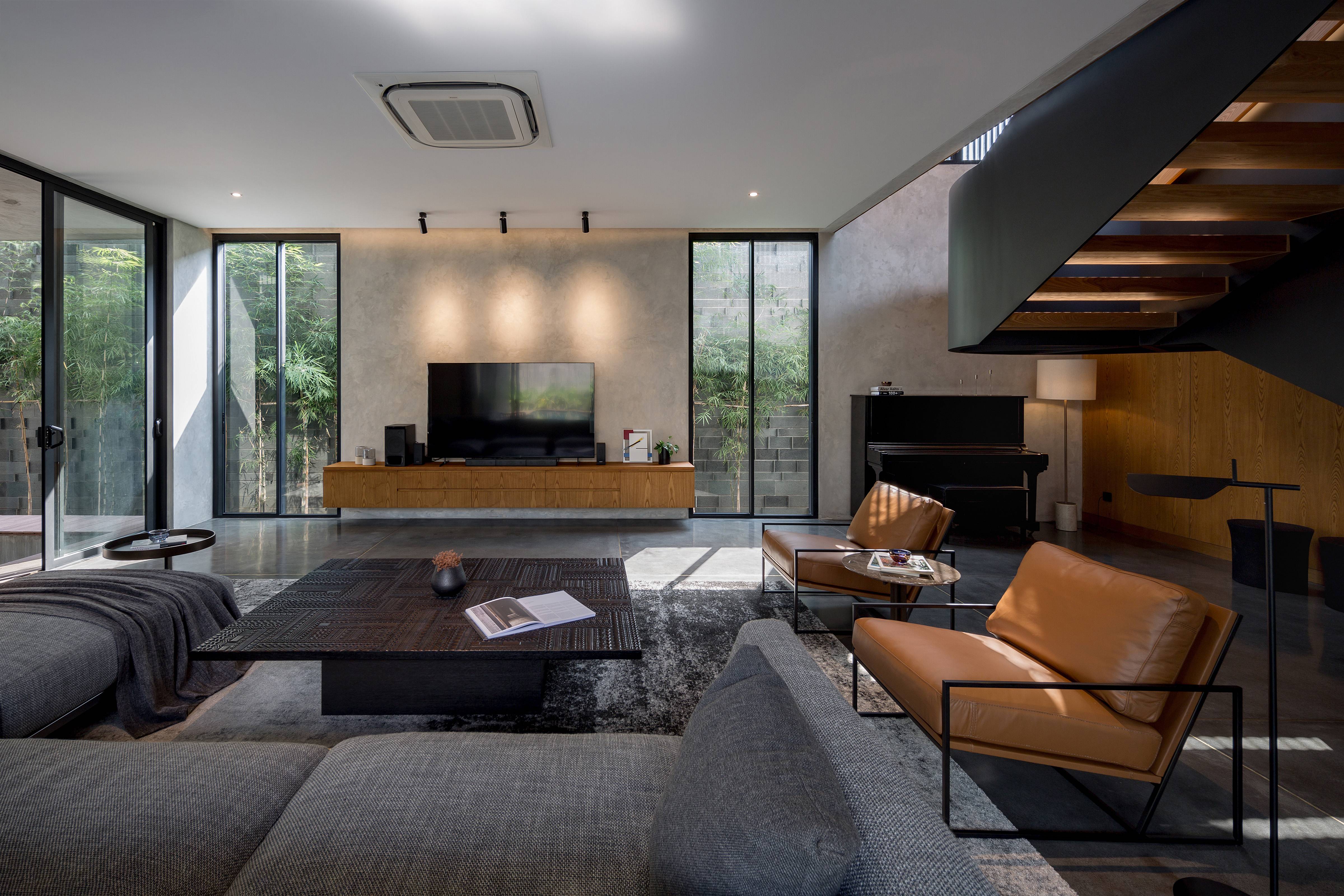Halo House
